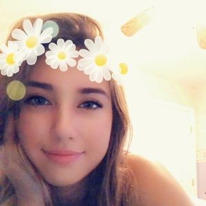 Meet your Posher, Ciara